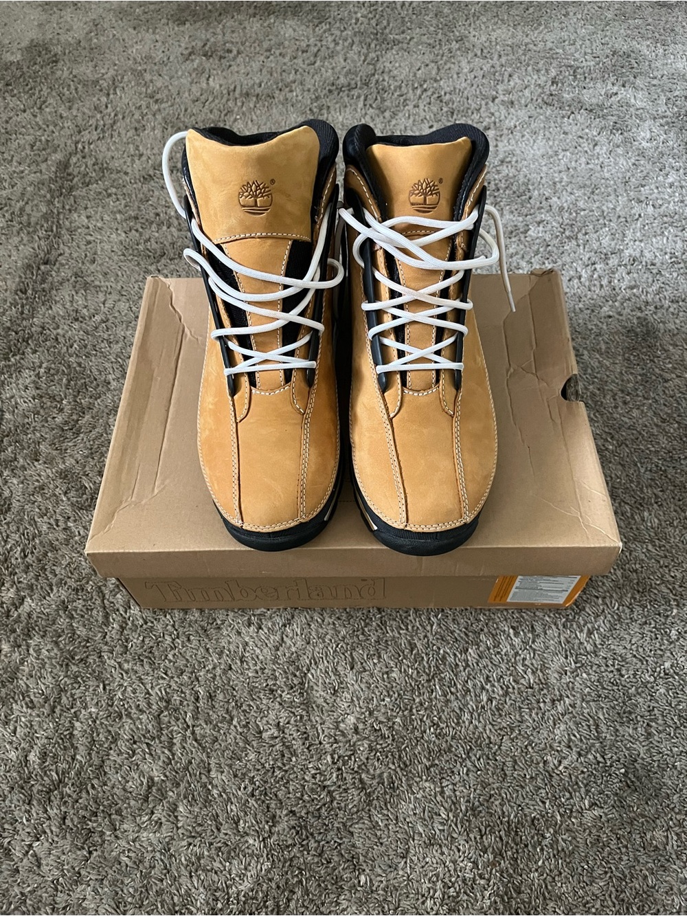 Timberland Boots Euro Dub Size 10.5 Mens Wheat Tan Black Suede Leather